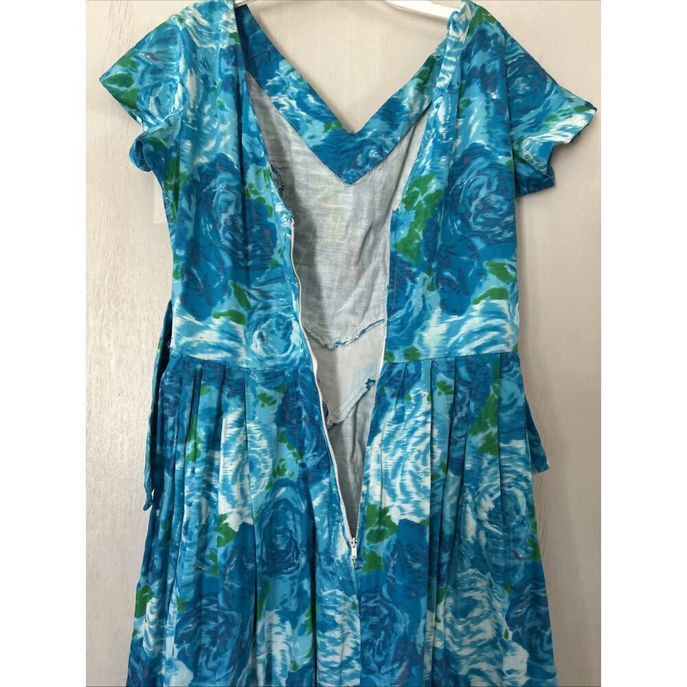 Gorgeous 1950s SUZY PERETTE New Look Floral Fit Flare Dress Small Read - Picture 14 of 16